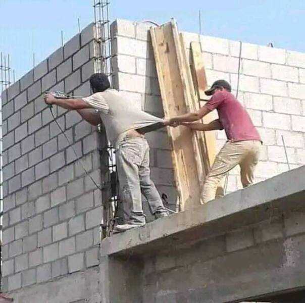 images/gallery/sightgags/SafetyFirst150.jpg