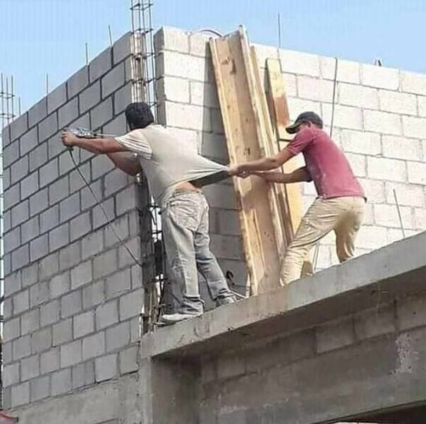 images/gallery/sightgags/SafetyFirst179.jpg