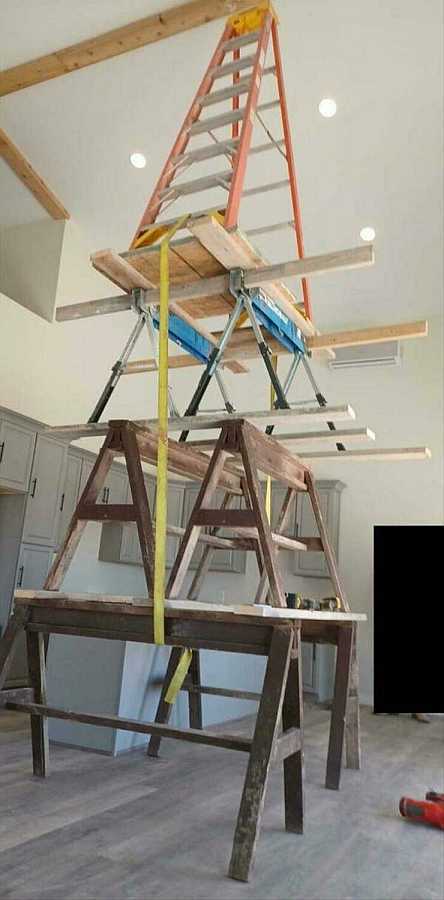 images/gallery/sightgags/SafetyFirst198.jpg