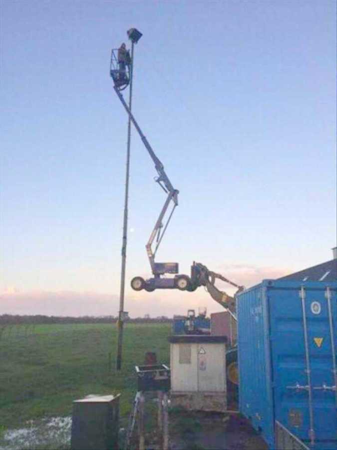 images/gallery/sightgags/SafetyFirst200.jpg