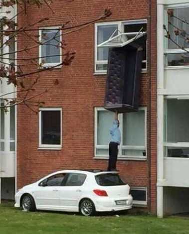 images/gallery/sightgags/SafetyFirst63.jpg