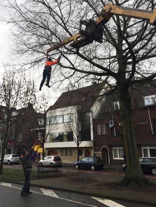 images/gallery/sightgags/SafetyFirst77.jpg