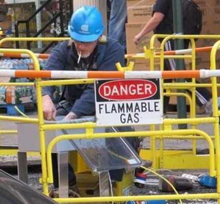 images/gallery/sightgags/SafetyFirst85.jpg