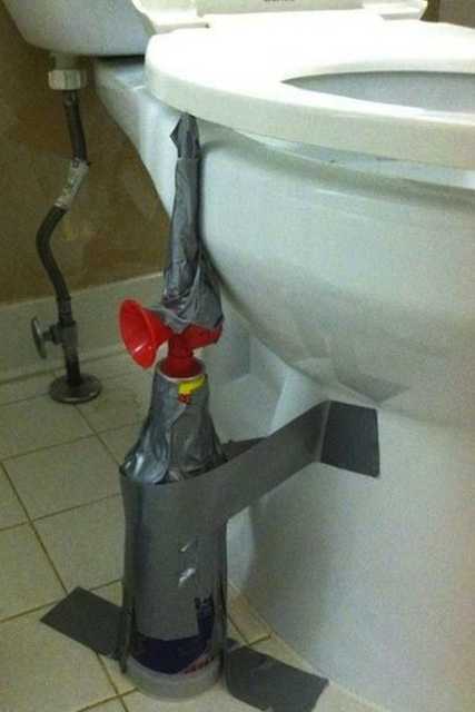 images/gallery/sightgags/ScaredShitless.jpg