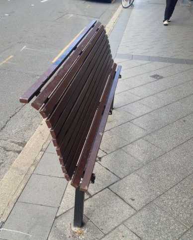 images/gallery/sightgags/Seatless.jpg
