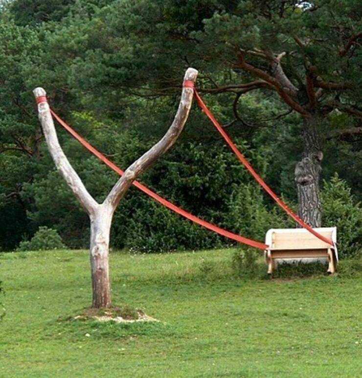 images/gallery/sightgags/SlingshotSeat.jpg