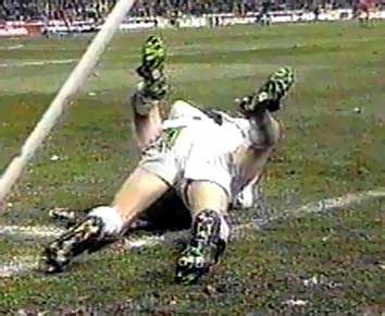 images/gallery/sightgags/SoccerMen5.jpg