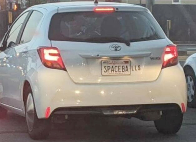 images/gallery/sightgags/Spaceba.jpg