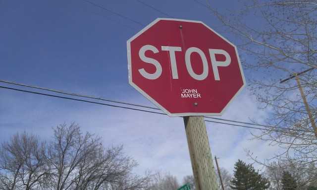 images/gallery/sightgags/StopJohnMayer.jpg