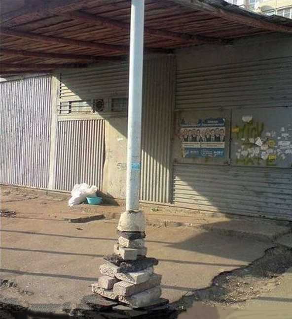 images/gallery/sightgags/ThereIFixedItRoofSupport.jpg