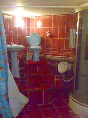 images/gallery/sightgags/ThroneToilet.jpg