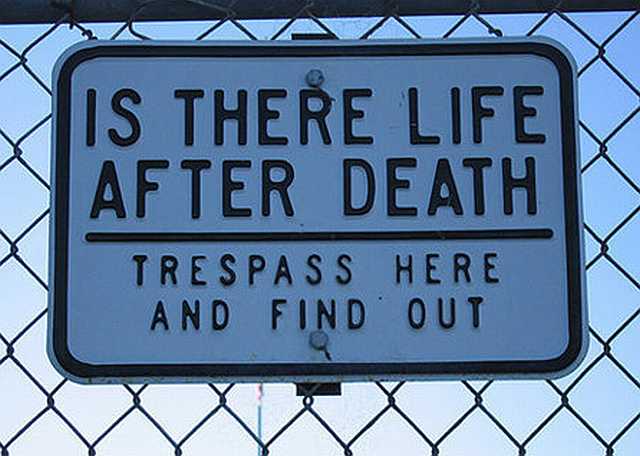 images/gallery/sightgags/TrespassHere.jpg