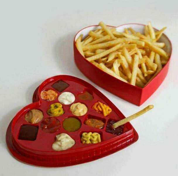 images/gallery/sightgags/ValentineFries.jpg
