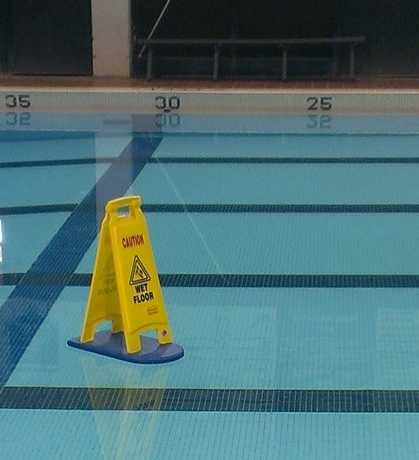 images/gallery/sightgags/WetFloor.jpg