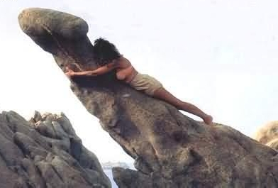 images/gallery/sightgags/WhenGoodRocksGoBad2.jpg