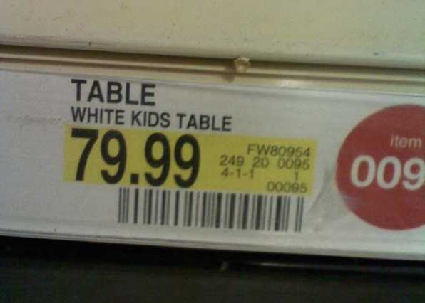 images/gallery/sightgags/WhiteKidsTable.jpg