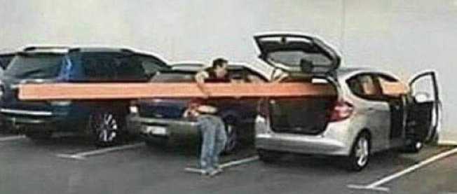 images/gallery/sightgags/WhoNeedsATruck140.jpg
