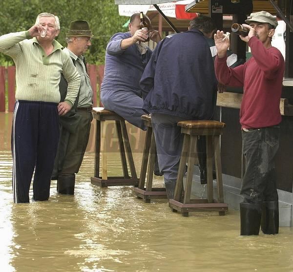 images/gallery/sightgags/FloodsHitIreland.jpg